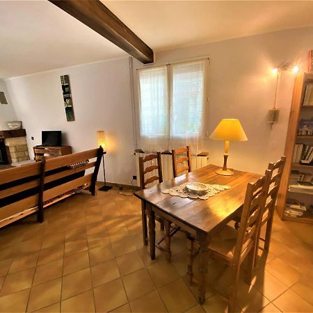 Gite De Groupe 15 A 19P, Parc, Salle De Reception - Chambres D'Hotes En Semaine Вильнёв-де-Бер Экстерьер фото
