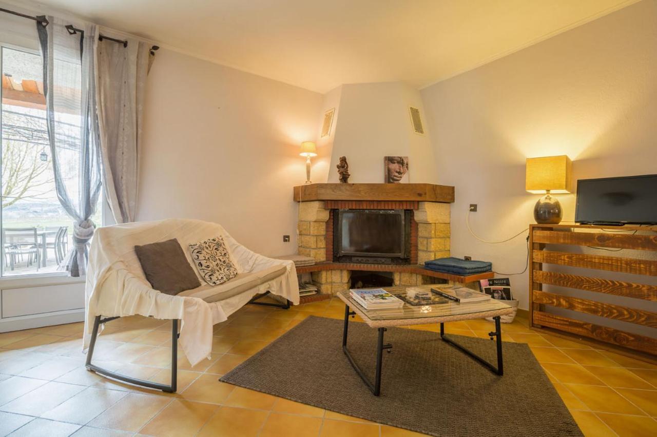 Gite De Groupe 15 A 19P, Parc, Salle De Reception - Chambres D'Hotes En Semaine Вильнёв-де-Бер Экстерьер фото