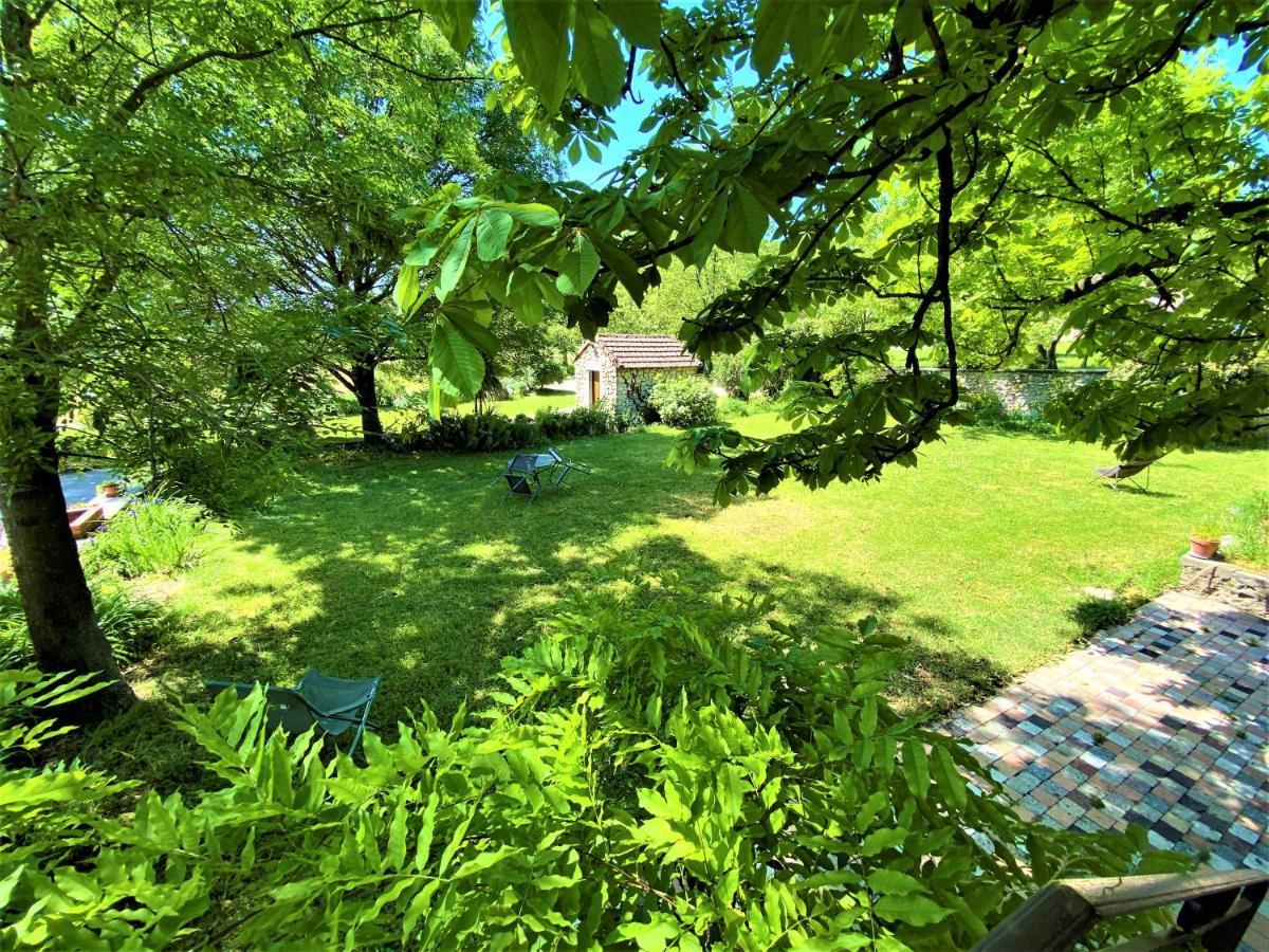 Gite De Groupe 15 A 19P, Parc, Salle De Reception - Chambres D'Hotes En Semaine Вильнёв-де-Бер Экстерьер фото