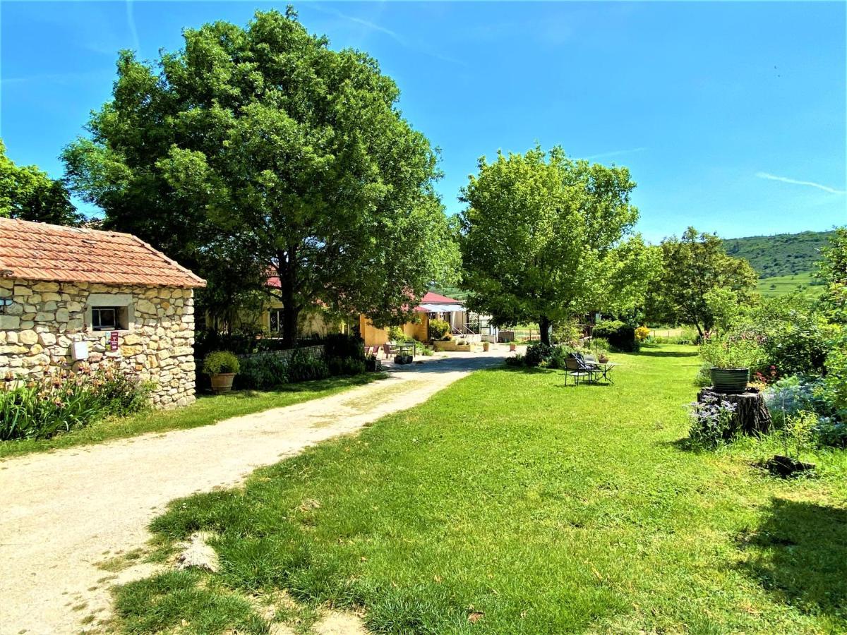 Gite De Groupe 15 A 19P, Parc, Salle De Reception - Chambres D'Hotes En Semaine Вильнёв-де-Бер Экстерьер фото